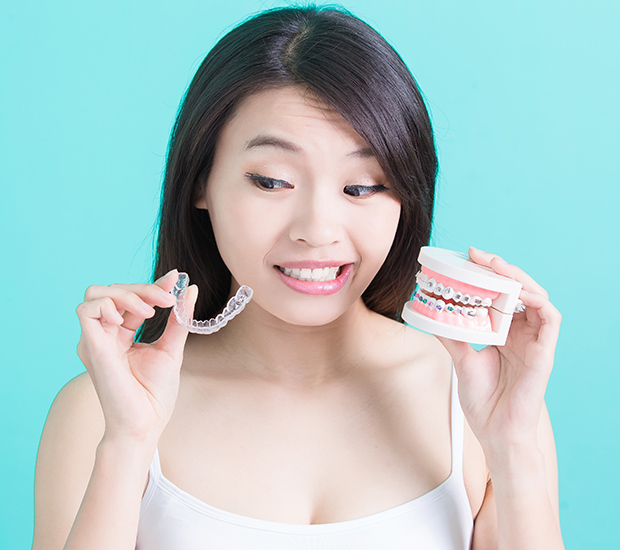 Wilmington Invisalign vs Traditional Braces